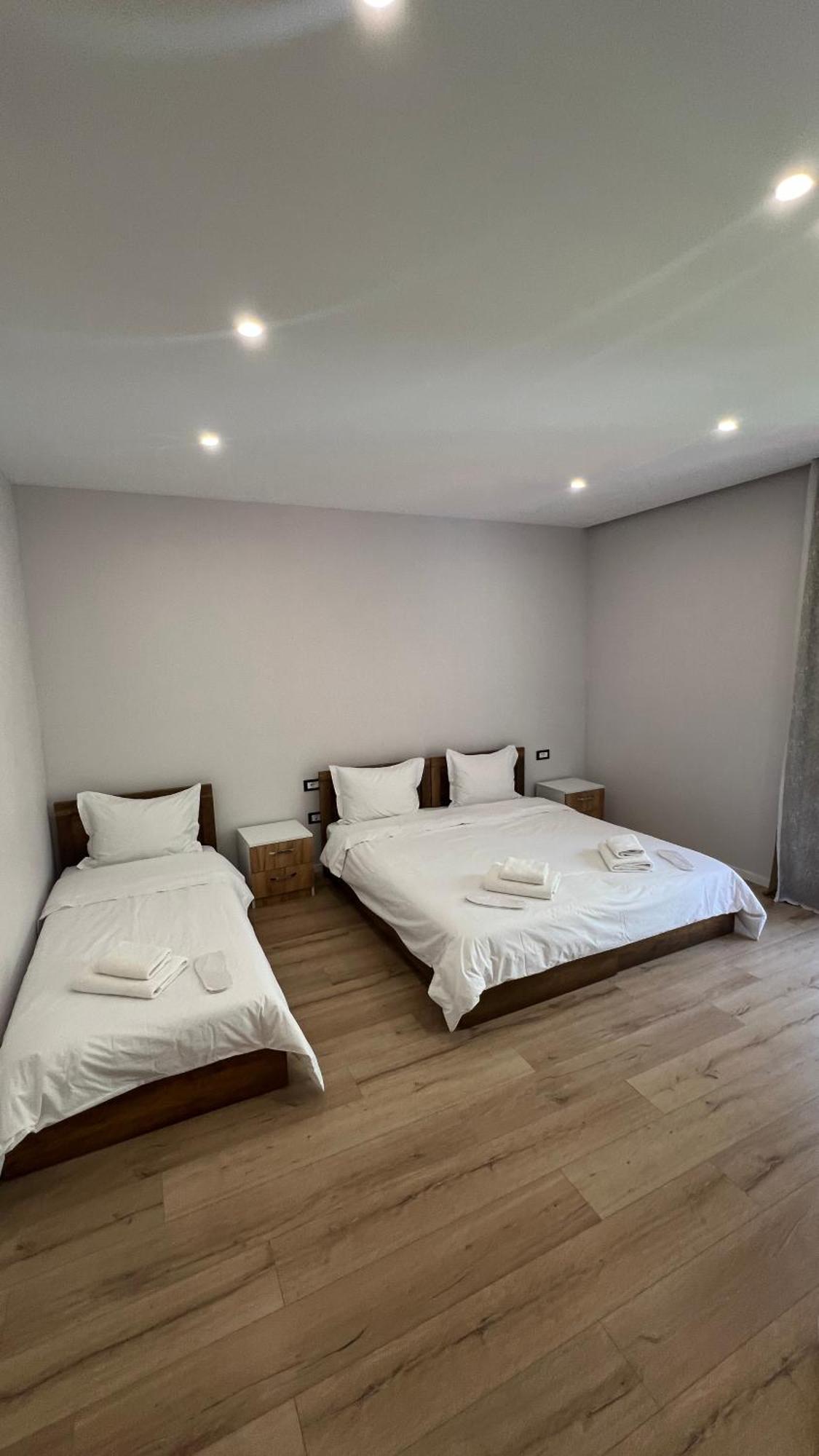 Stonehouse Villa 발보너 외부 사진